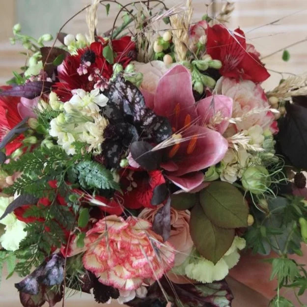 Bouquet di tanti tipi fiori mix