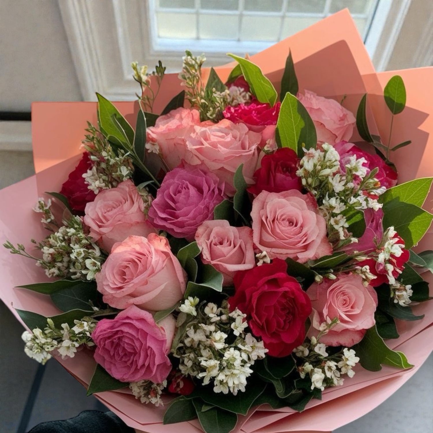 Bouquet primaverile di rose inglesi mix