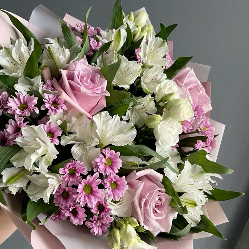 Bouquet estivo di fiori misti