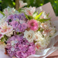 Bouquet di ortensie e fiori misti per la Frsta della Mamma