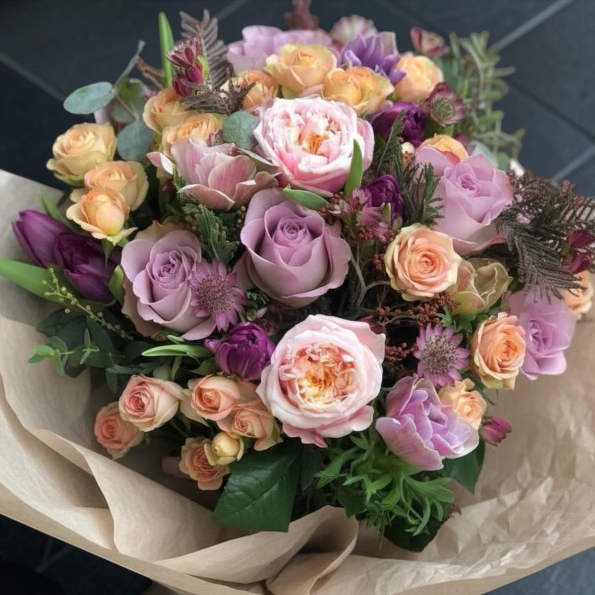 Bouquet di rose autunnali
