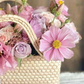 Borsa in juta con fiori mix, rose, lisianthus