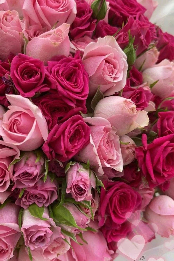Bouquet di rose e roselline rosa e pink