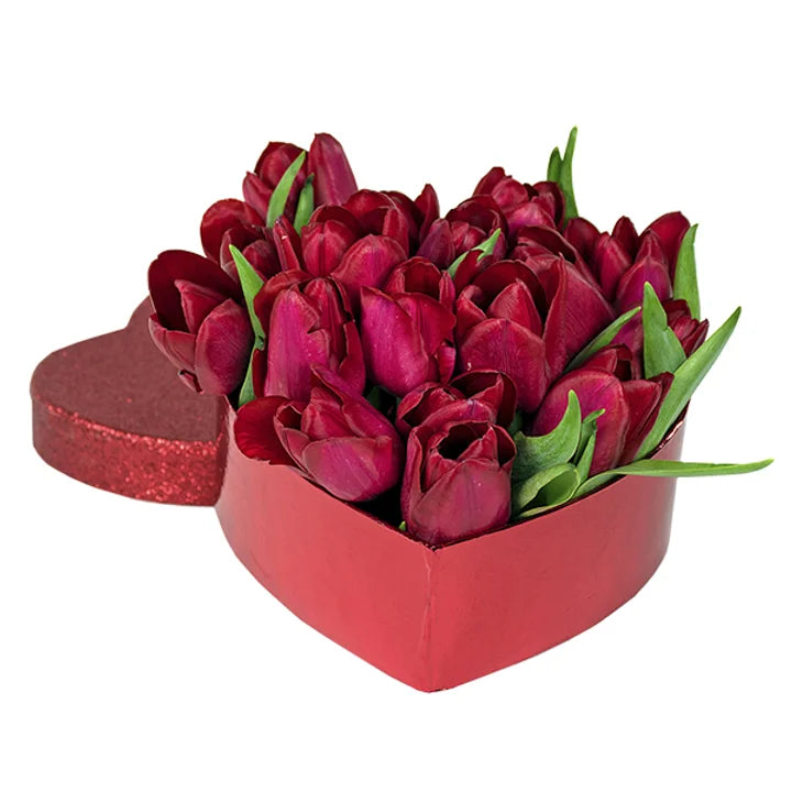 Scatola cuore con tulipani rossi